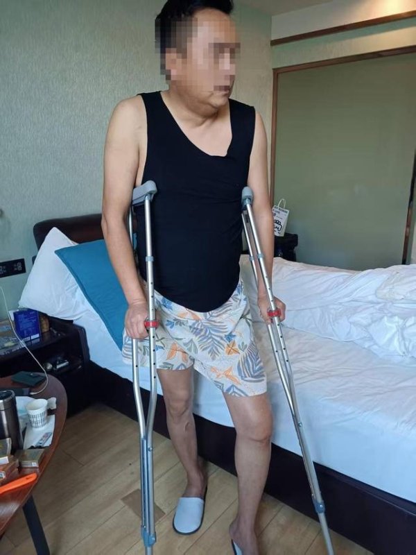 粤有钱 男子被外卖电动车撞成十级伤残：小哥撞人后说“订单要超时送了再说”
